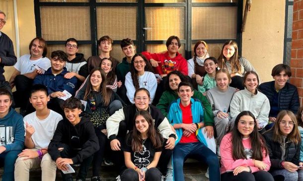 Los jóvenes de San Francisco de Vila-real trabajan ‘el servicio y la humildad’ en su acampada de inicio de curso