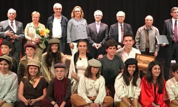 Homenaje de La Puebla de Montalbán a nueve antiguos directores de sus colegios