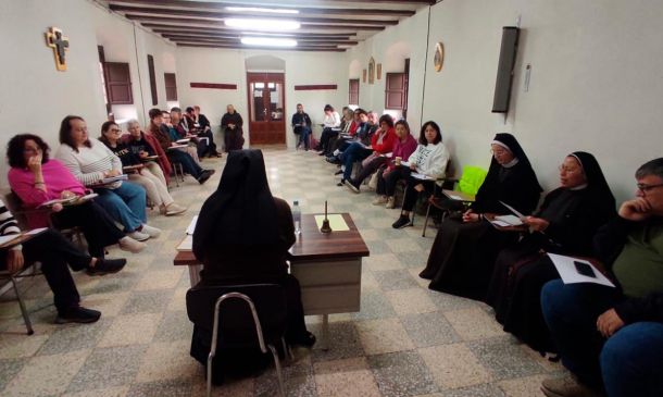 Resucitando, que es gerundio. Retiro de Pascua en Jumilla