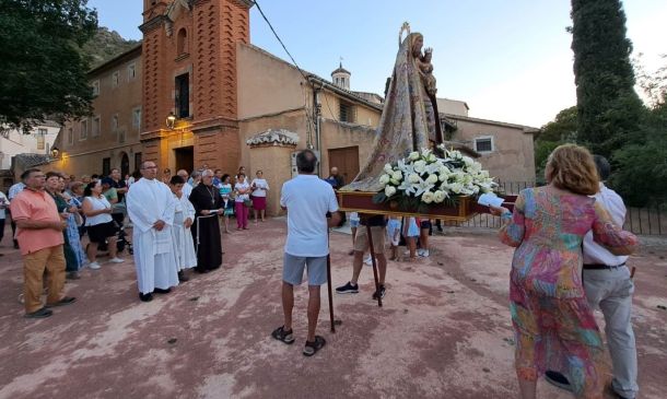 450 años entre dos Eucaristías