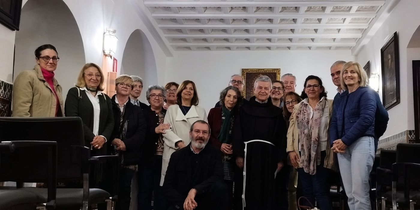 Encuentro OFS de Loreto con Monseñor Fray Santiago Agrelo