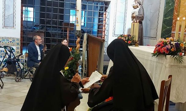 Clarisas de Cocentaina. 50 años de consagración de Sor Margarita