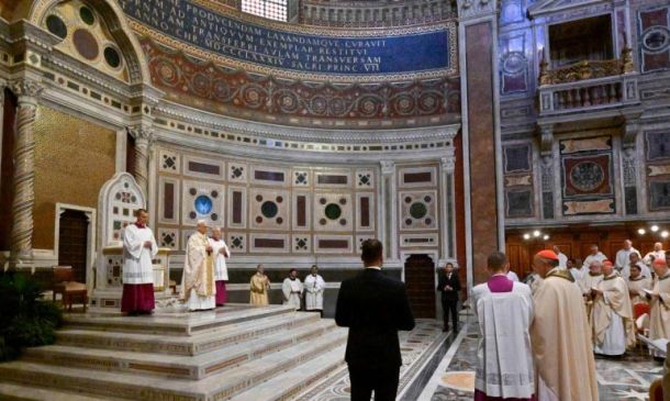 León XIV toma posesión de la Catedral de Roma. San Juan del Letrán